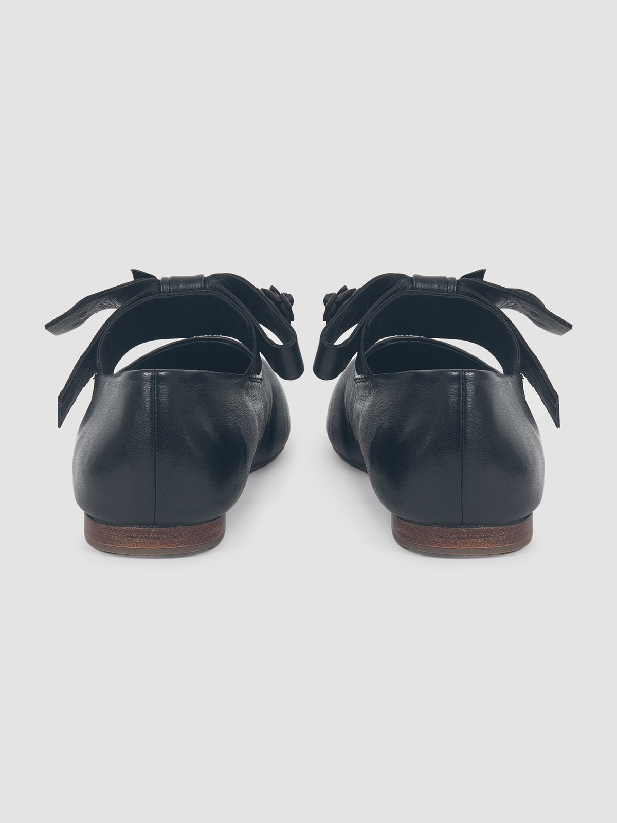 Eveline Ballet Shoe In Black