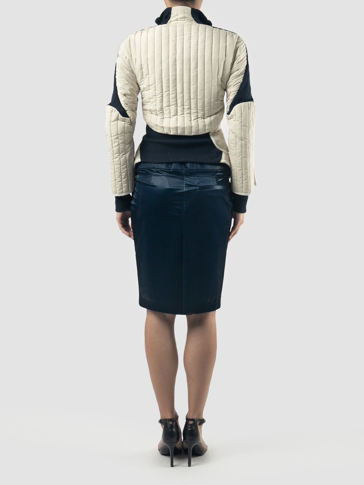 Beige Woven Quilted Silhouette Jacket