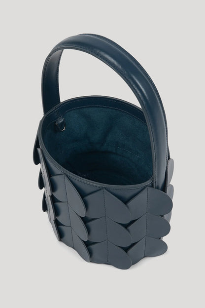 Marine Whirlpool Bucket Bag