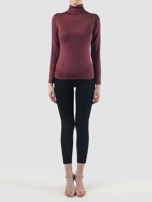 Burgundy turtleneck long-sleeved inner top