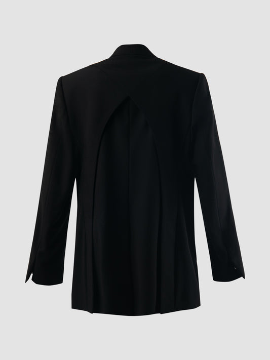 Black double-layered jacket with back pleats