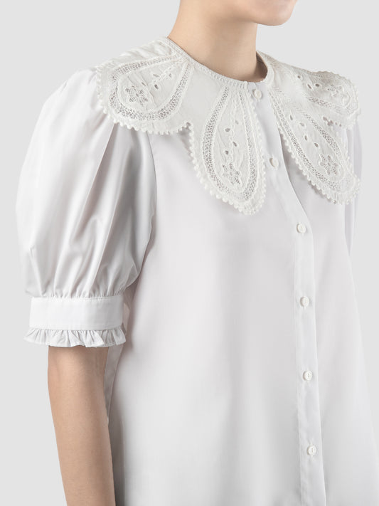 Daksa off white Moira blouse with embroidered collar