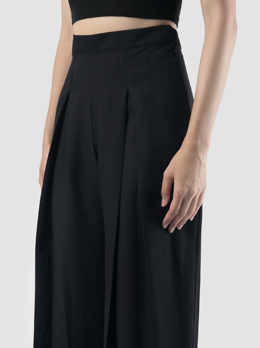 Trefoil navy pleated pants