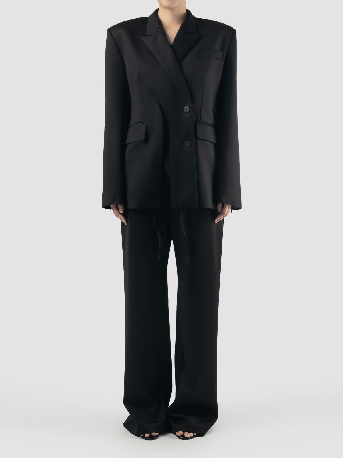 Woven Signature Split Blazer in Black – PILLAR