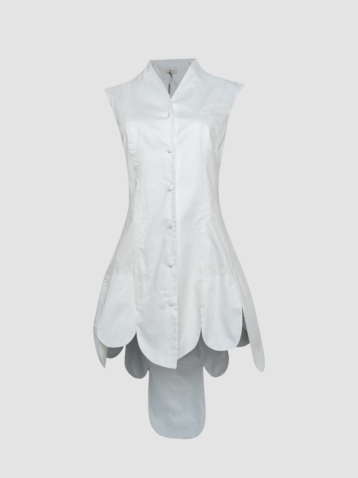 White Scallop Sleeveless Shirt