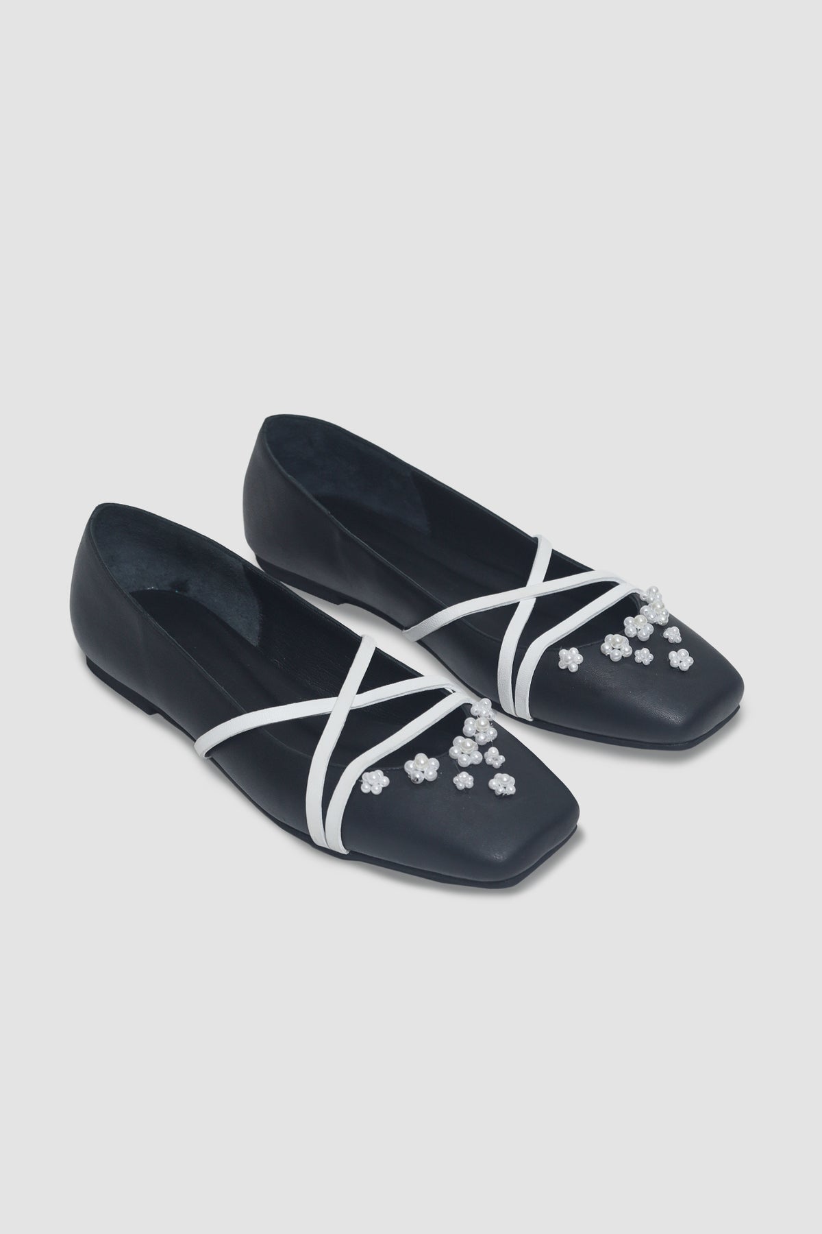 Walk with Christin Wu x Studio Jeje Black Bayan Flats