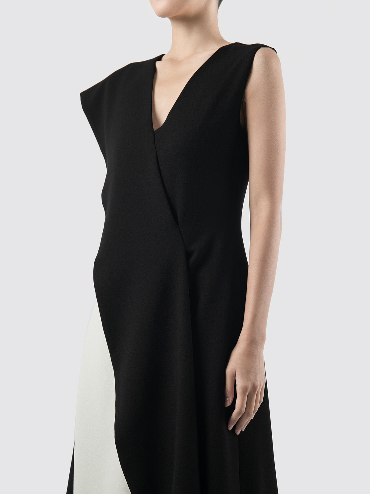 Dash Black And White Tiered Midi Dress