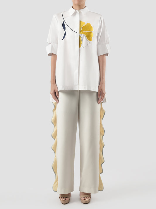 Sene short-sleeved white cotton shirt with yellow embroidery