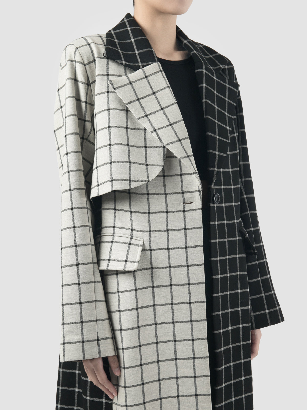 Pulitzer Long Outer In black