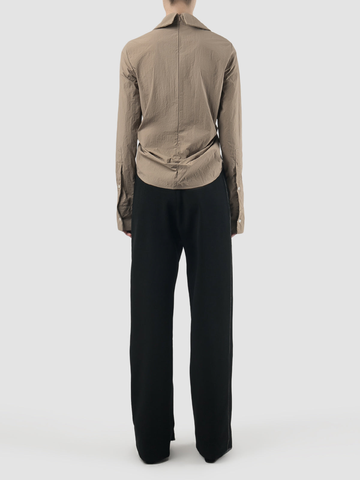 Pewter brown deconstructed gathered shirt with abstract rod