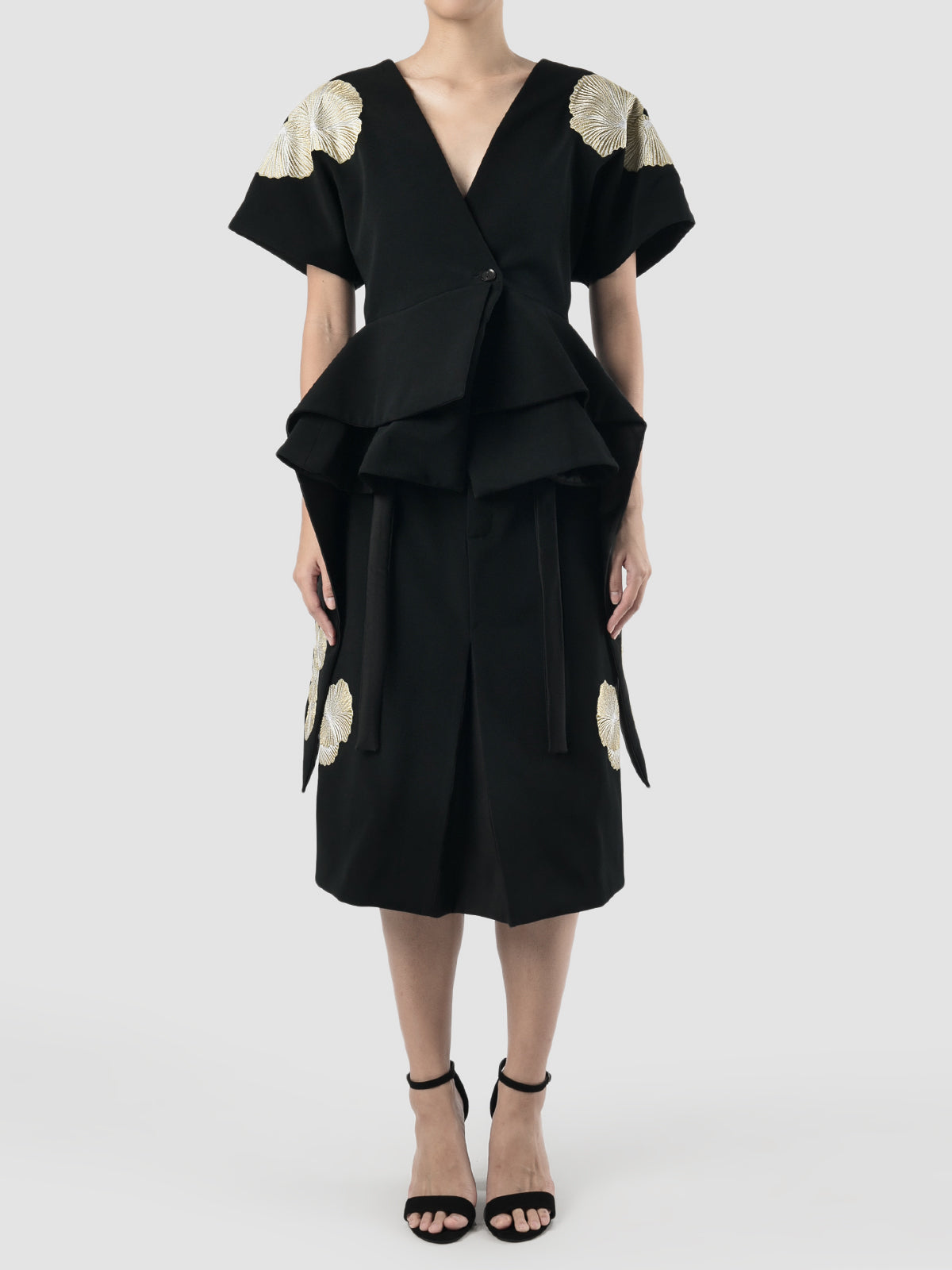 Black signature kimono with layered peplum